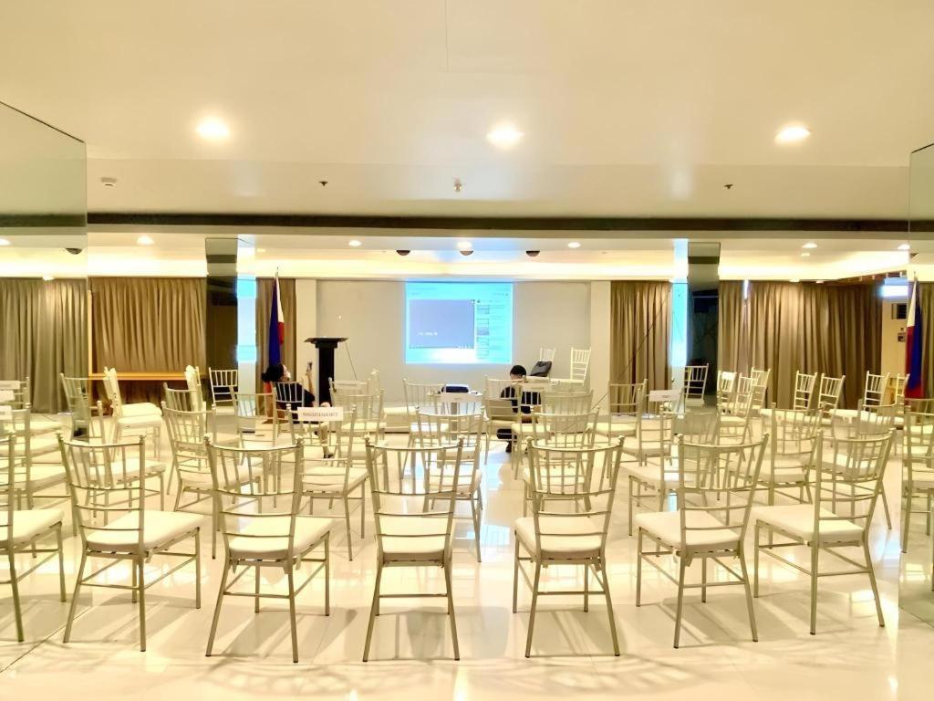 Hotel Estrella Tacloban Esterno foto