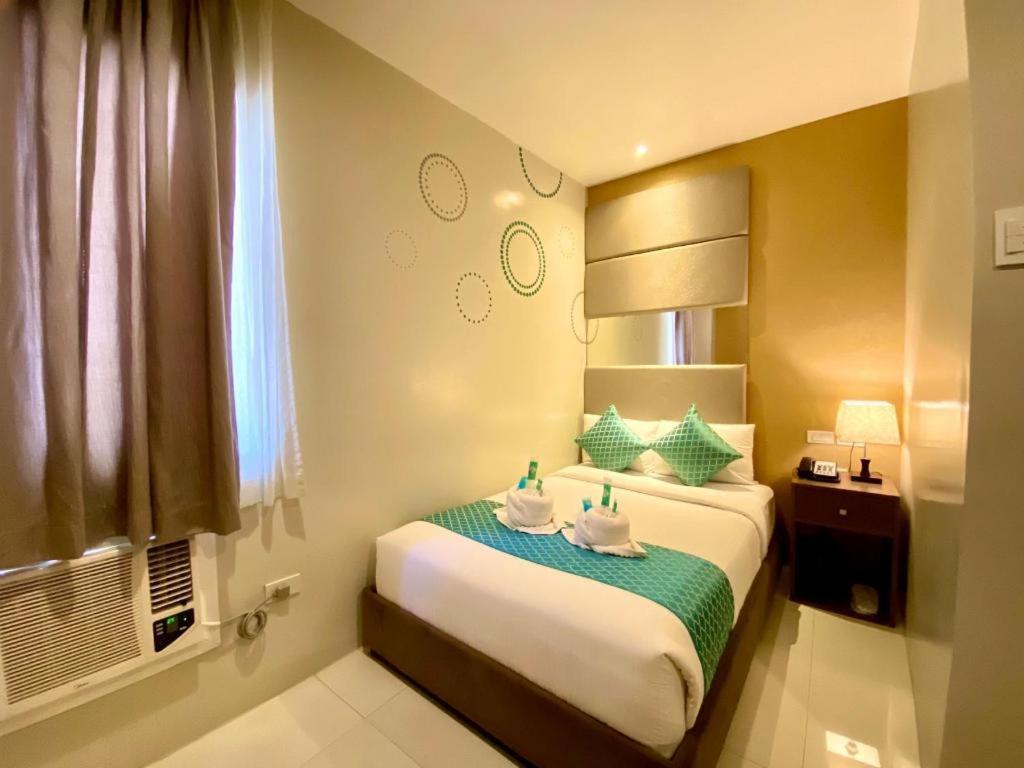 Hotel Estrella Tacloban Esterno foto